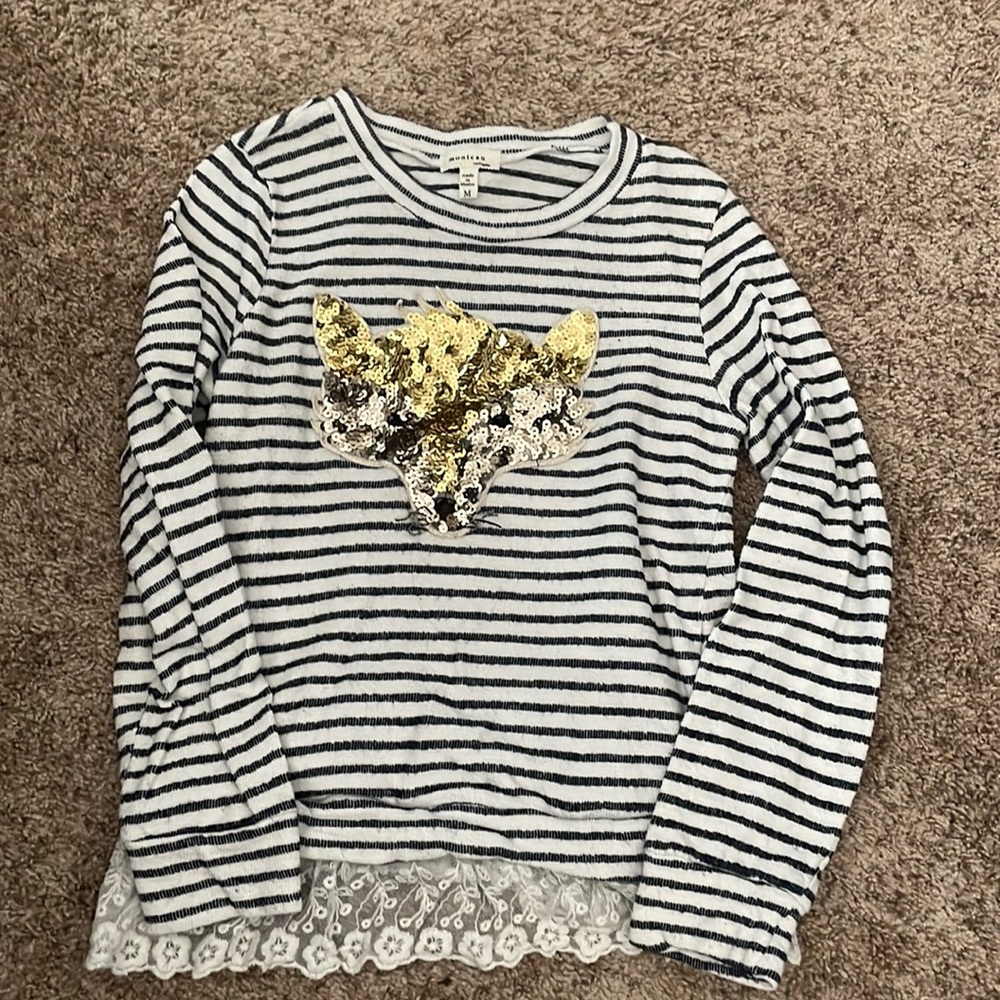Beautiful detail fox shirt